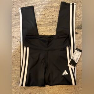 NWT Adidas Girls medium  10/12 AEROREADY® Long Tights